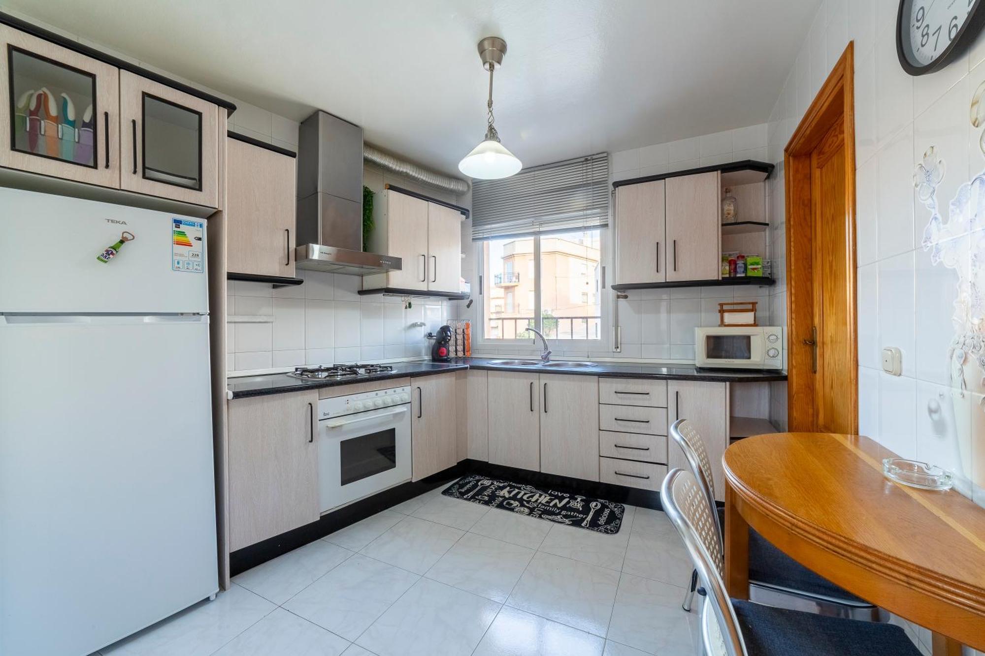 Mccoy Avenida 3 Apartment